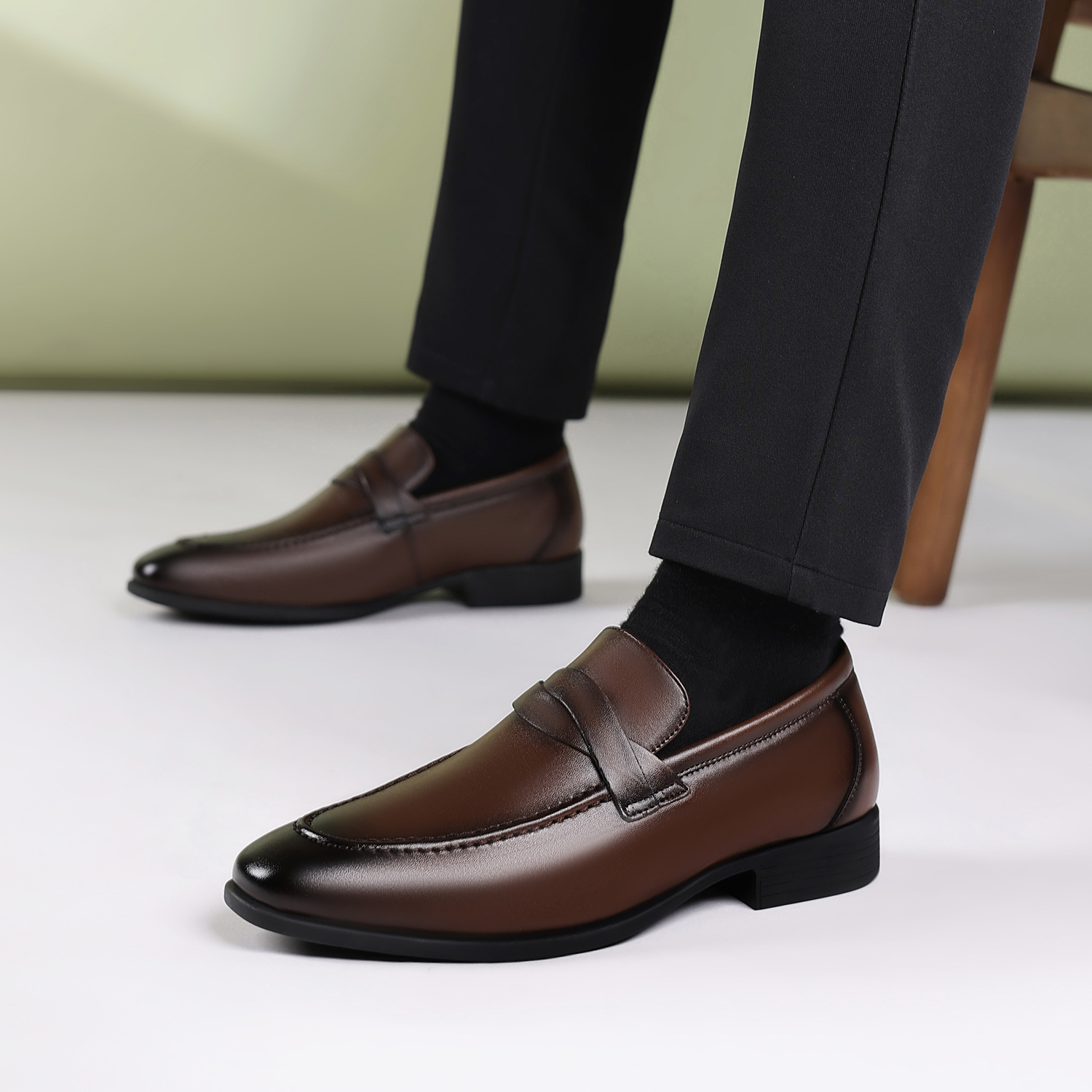 英国スタイルのフォーマルウェア用メンズレザーシューズ、ビジネ - Men'S Formal Wear For Office のレビューと価格